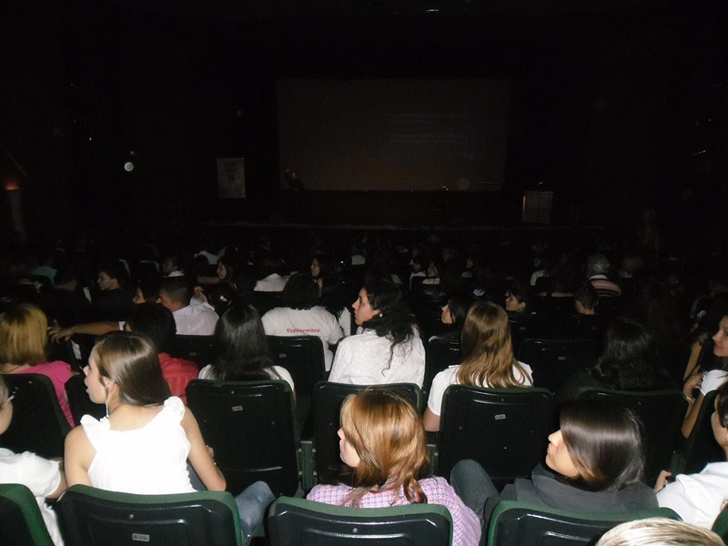 PALESTRA NO CINE TEATRO ÓPERA - SEMANA DO CURSO DE SECRETARIADO COLÉGIO REGENTE FEIJÓ