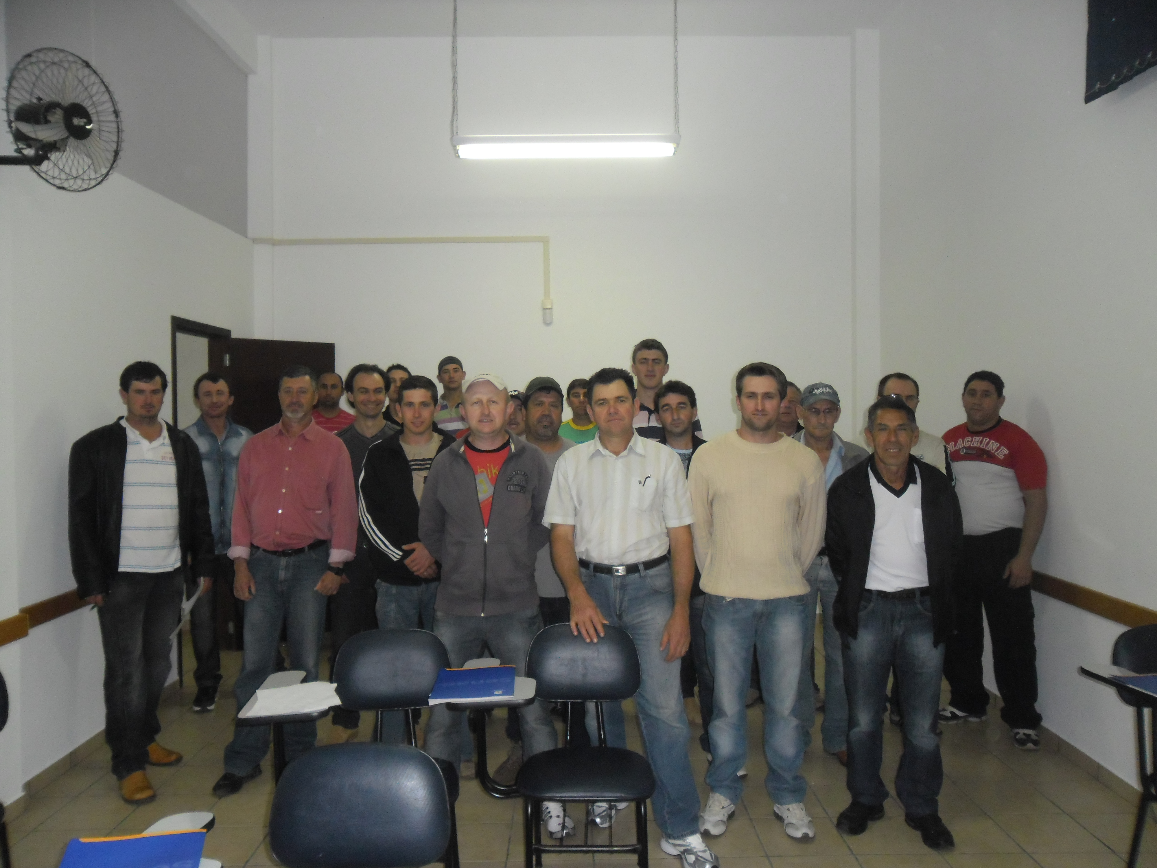 CURSO NA CIDADE DE PRUDENTÓPOLIS PARA COOPERATIVA CAMP